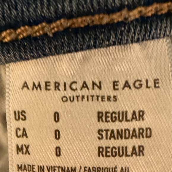 American Eagle Outfitters Light Blue Distressed Jeggings - Picture 4 of 5